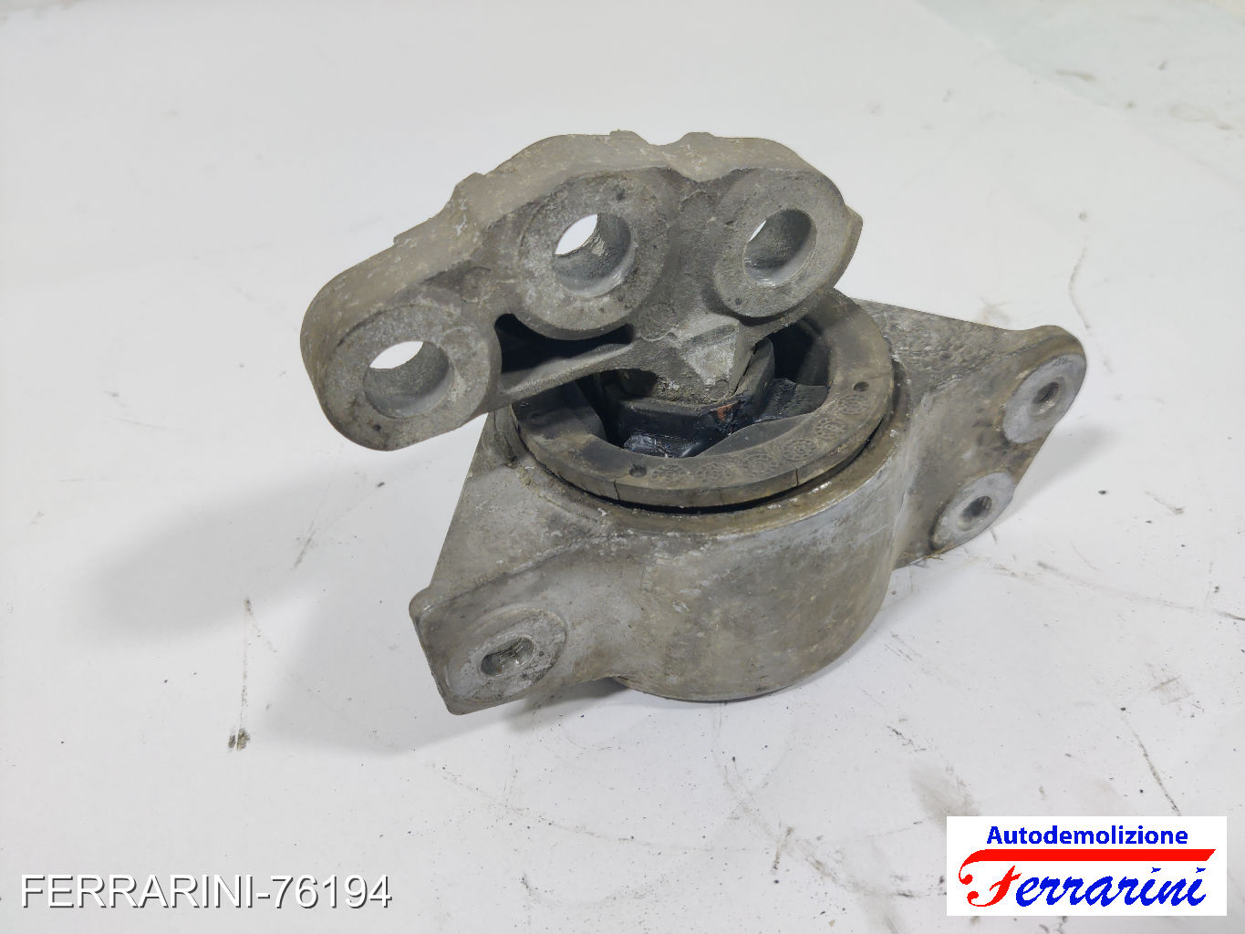 Supporto Motore FIAT GRANDE PUNTO 199 1.3 D MULTIJET 2005-2013 55703651