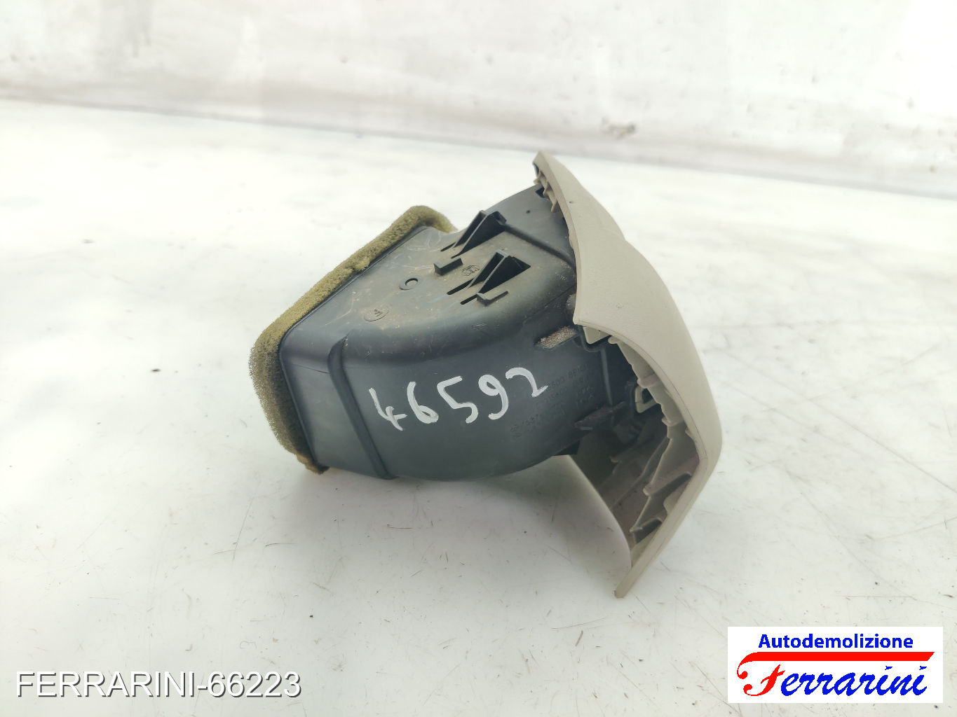 Bocchetta Areazione NISSAN MICRA 3 K12 2003-2010 sinistra, sx, frontale 8