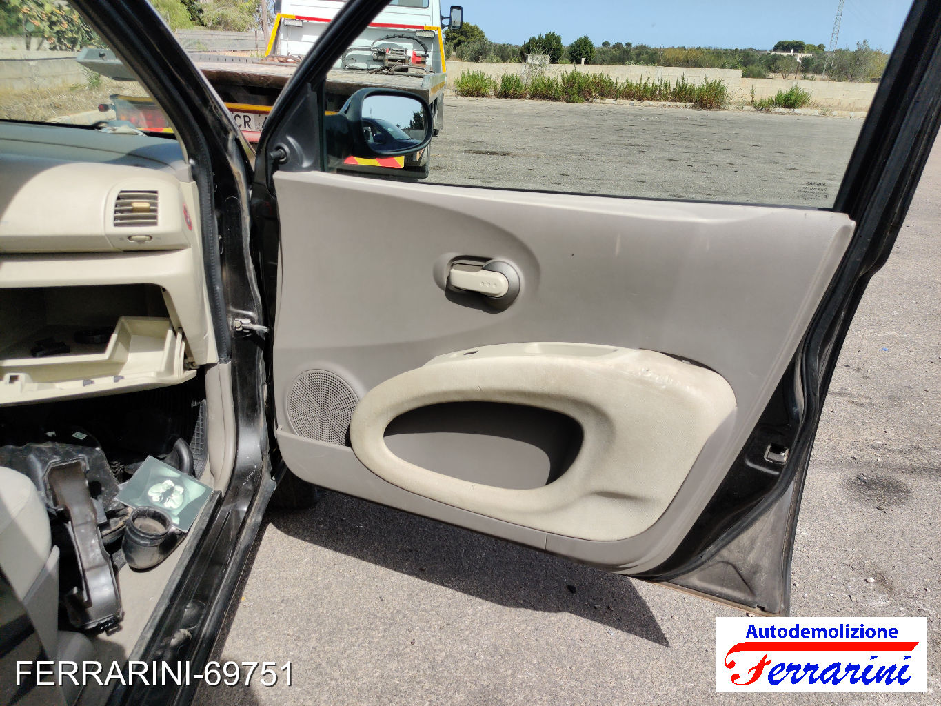 Nissan Micra 3 12