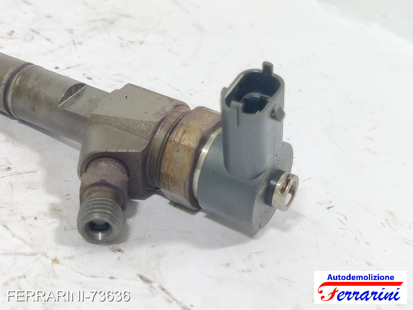 Iniettore FIAT BRAVO 2 198 1.6 D MULTIJET 2008-2014 55206704, 55221023, 55196442
