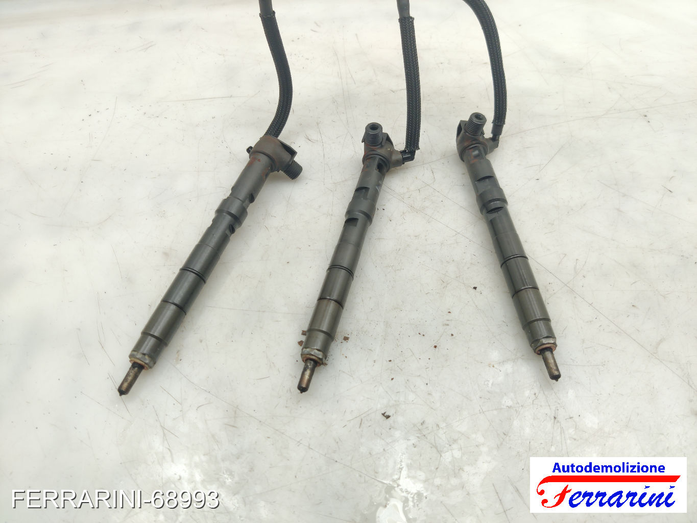 Iniettore VW POLO 6C1, 6R1 1.2 TDI 2009-2023 9