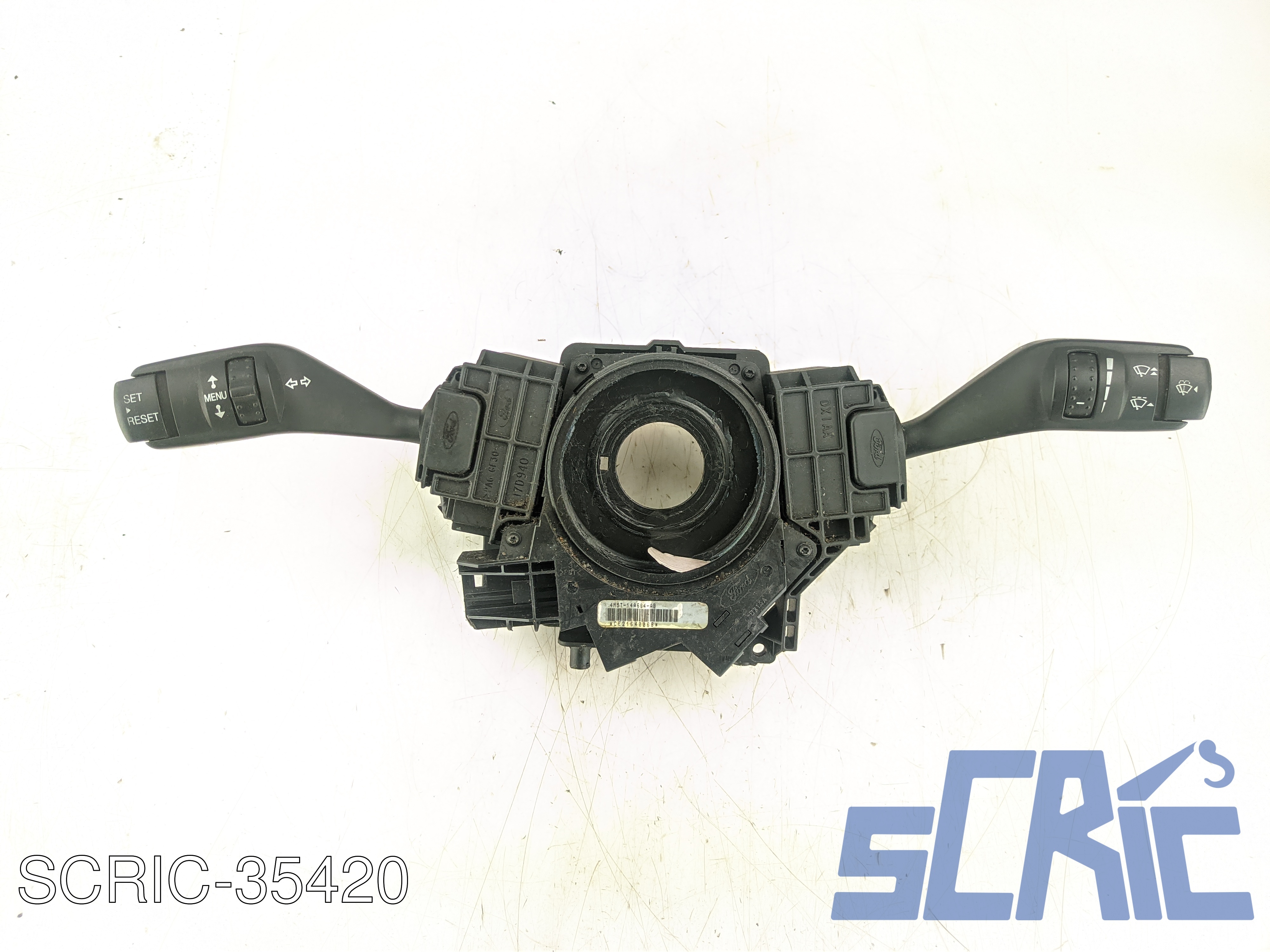 Devioluci FORD FOCUS 2 DA, DP, HCP 2004-2012 4M5T13N064EH, 050CT26BAR1