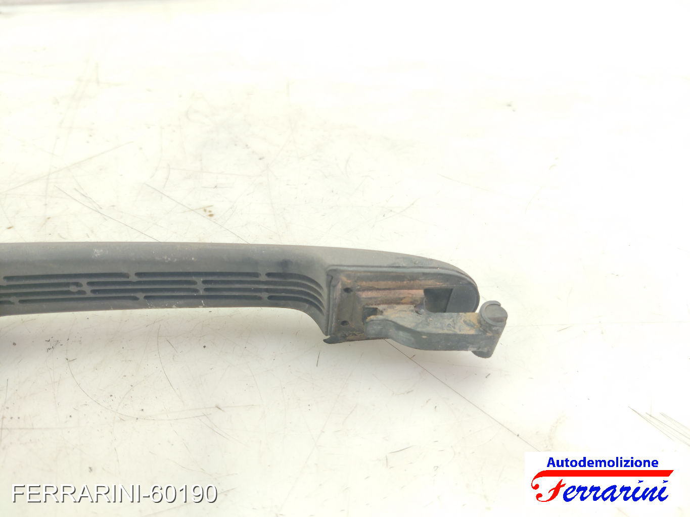 Maniglia Porta Esterna VW LT 28-46 2 2DA, 2DD, 2DH 1999-2006 sinistra, sx
