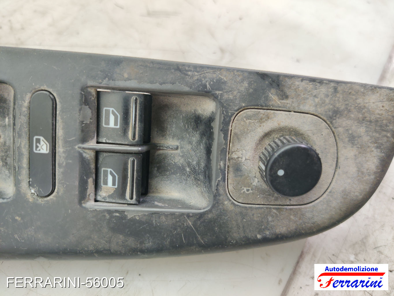 Pulsantiera Tastiera Alzavetro VW GOLF 5 1K1 2003-2008 sinistra, sx, frontale 10
