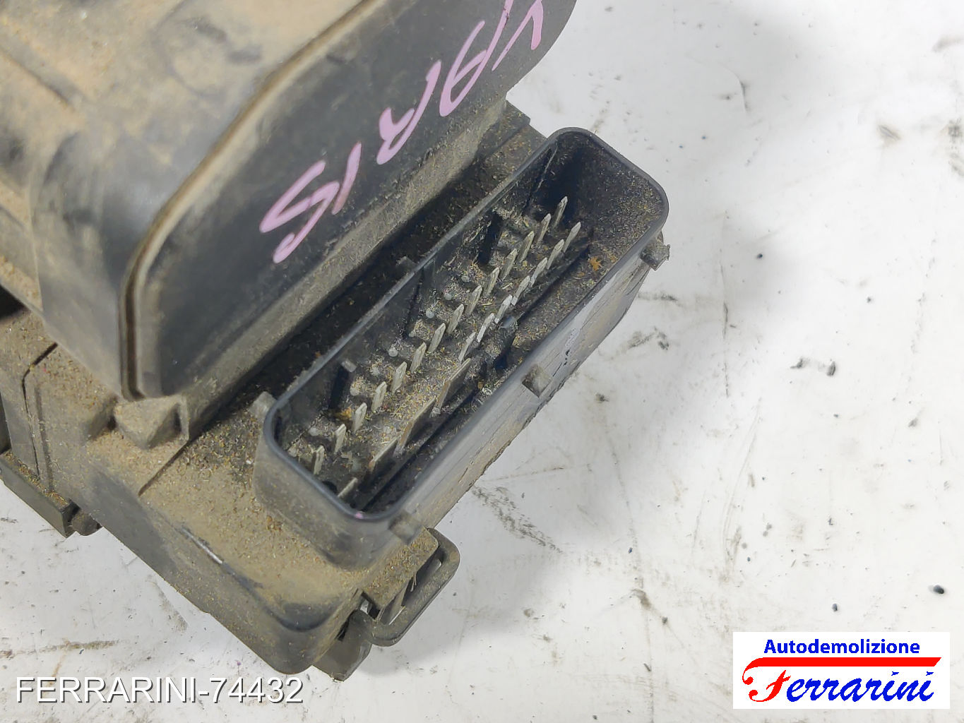Centralina Pompa Abs TOYOTA YARIS P1 1.0 1999-2005 445100D011, 0265216904
