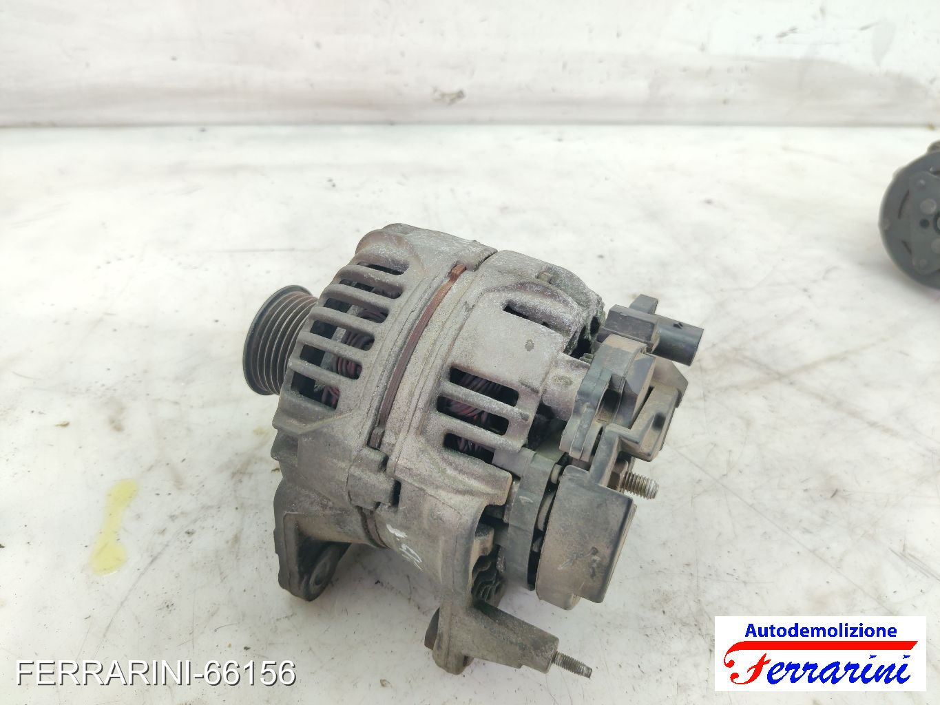 Alternatore VW POLO 6N2 1.4 16V 1999-2001 037903025M, 037903025H, 0124325013