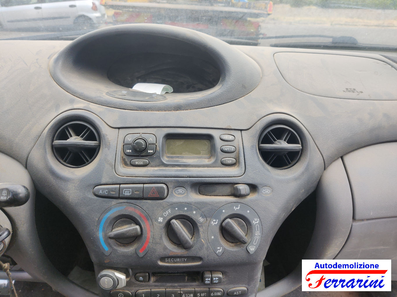 Toyota Yaris P1 1.0 68CV 1999-2005
