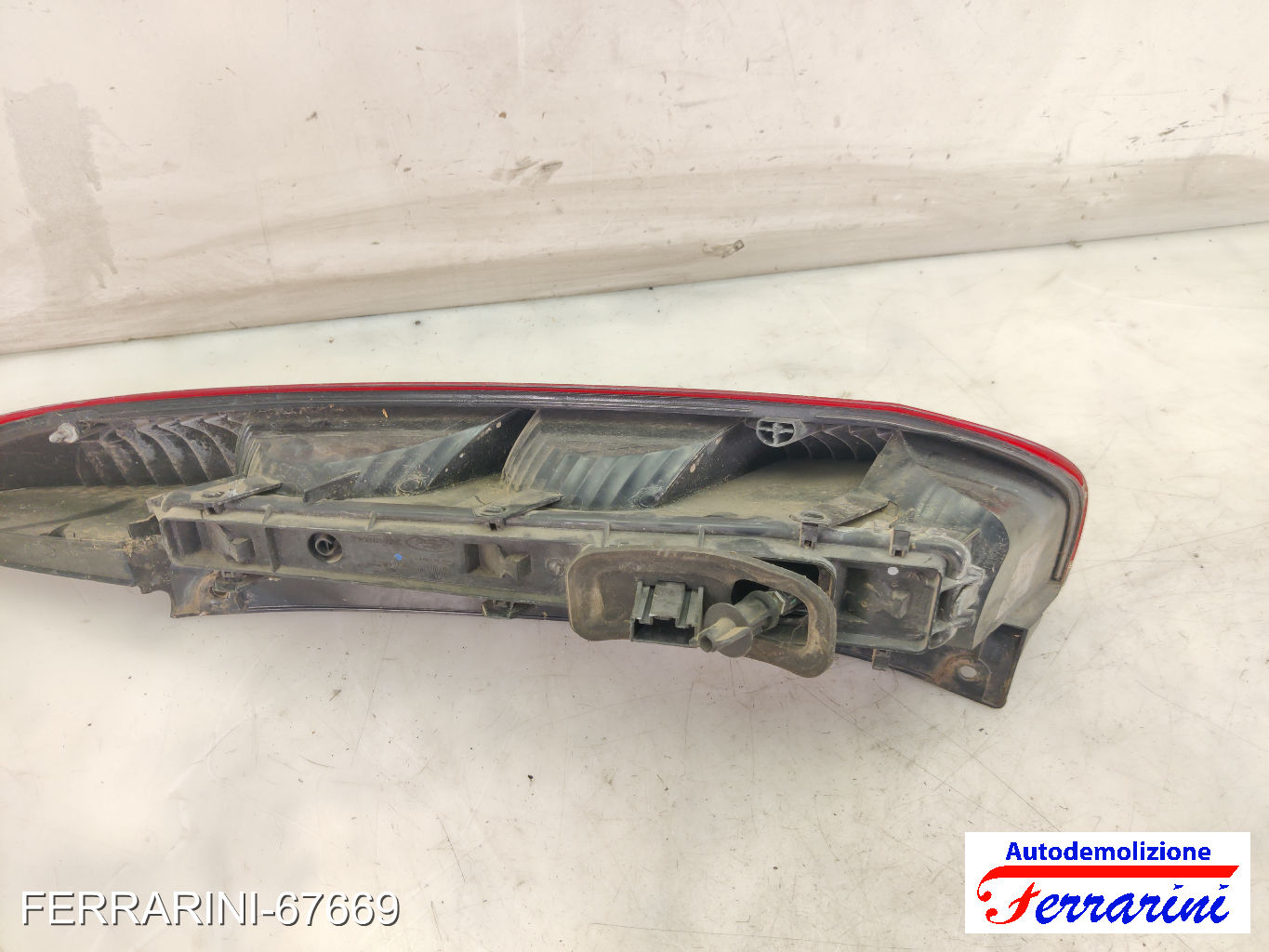 Fanalino Stop Posteriore FORD FIESTA 5 JD, JH 2002-2008 sinistro, sx, posteriore