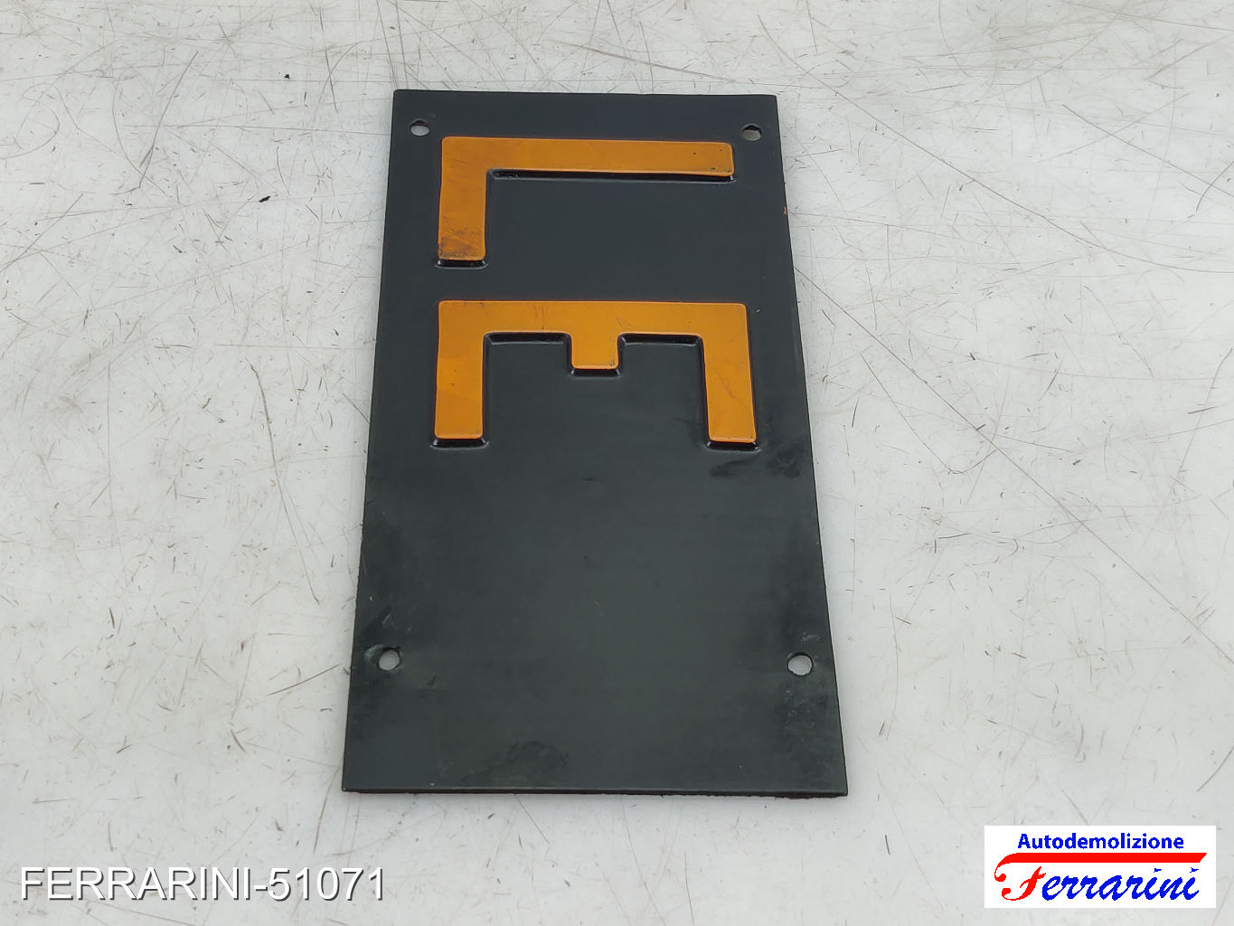 targa nera epoca Lecce LE FIAT PANDA 141 30 650 1982-2004