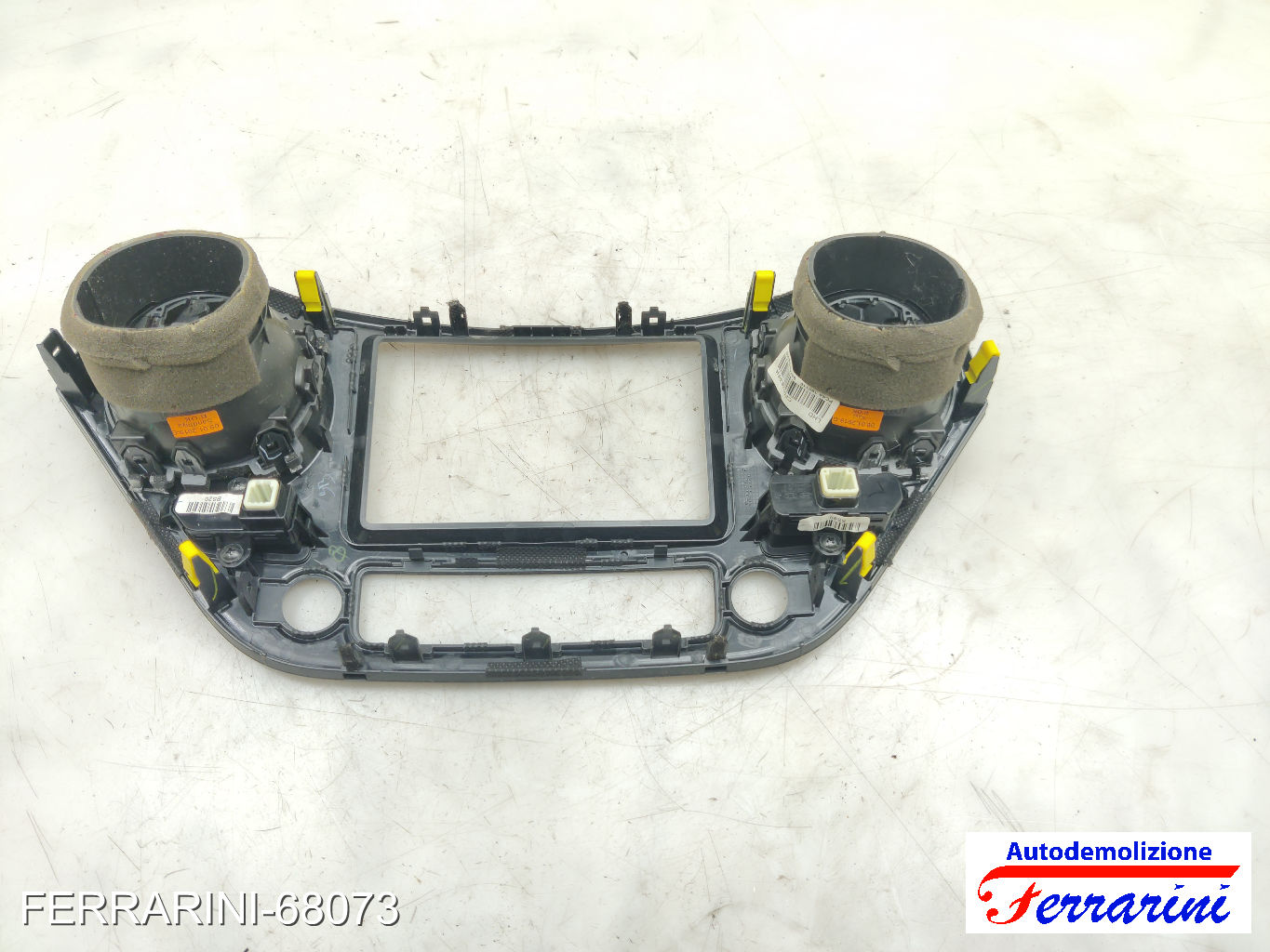 cornice stereo Consolle Centrale Cruscotto HYUNDAI I10 BA, IA 2013-2023
