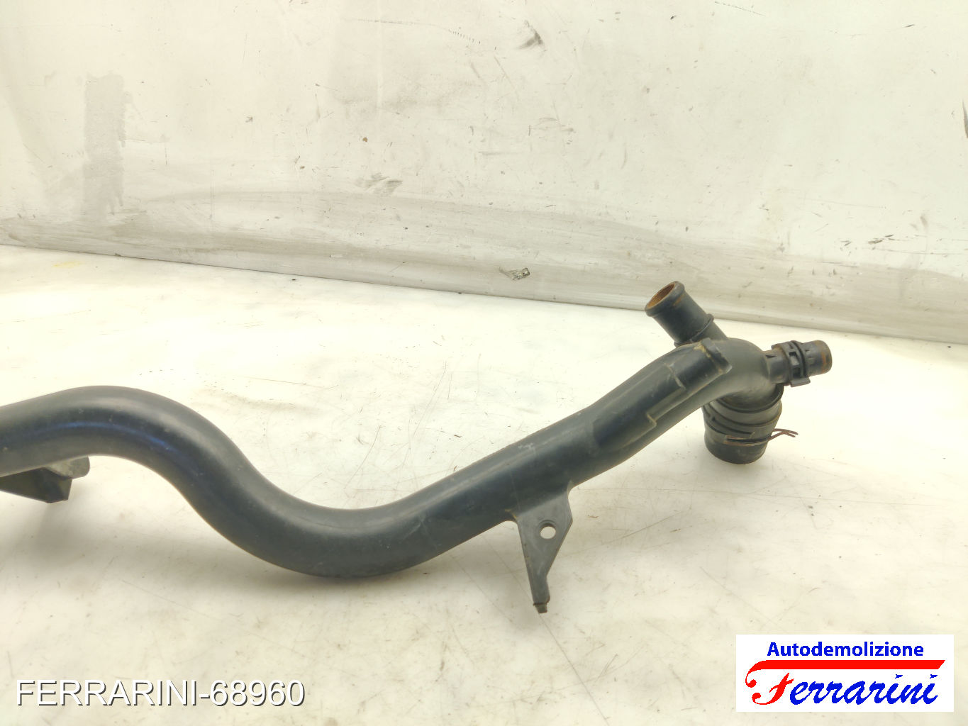 tubo acqua motore AUDI A4 AT 8K5 2.0 TDI 2008-2015 03L121071, 03L121071C