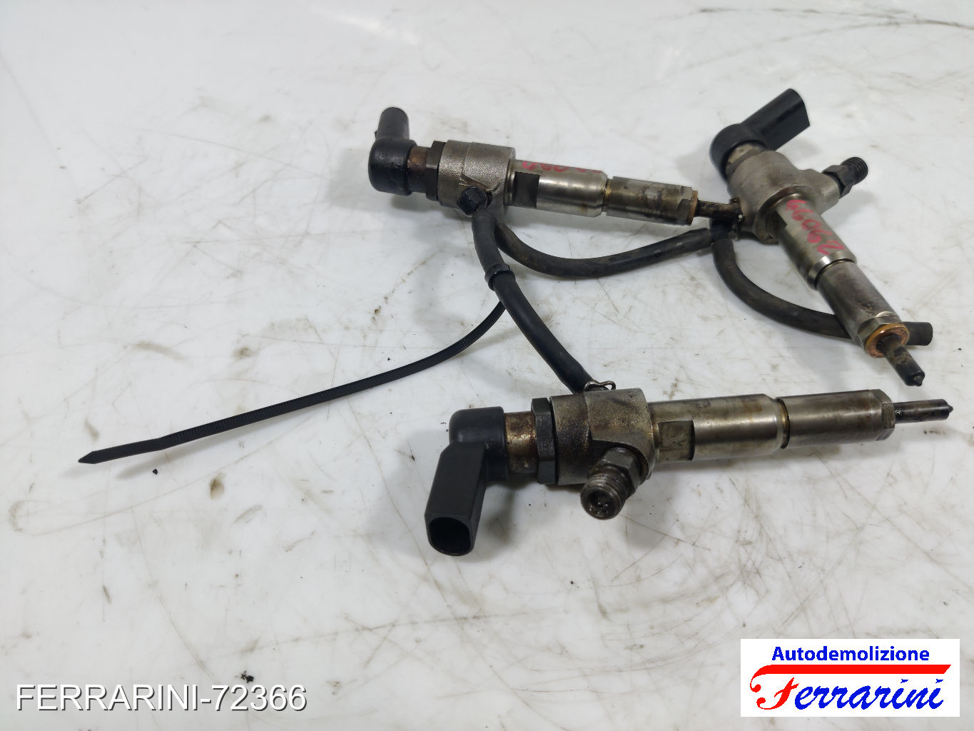 Iniettore FORD FIESTA 5 JD, JH 1.4 TDCI 2001-2008