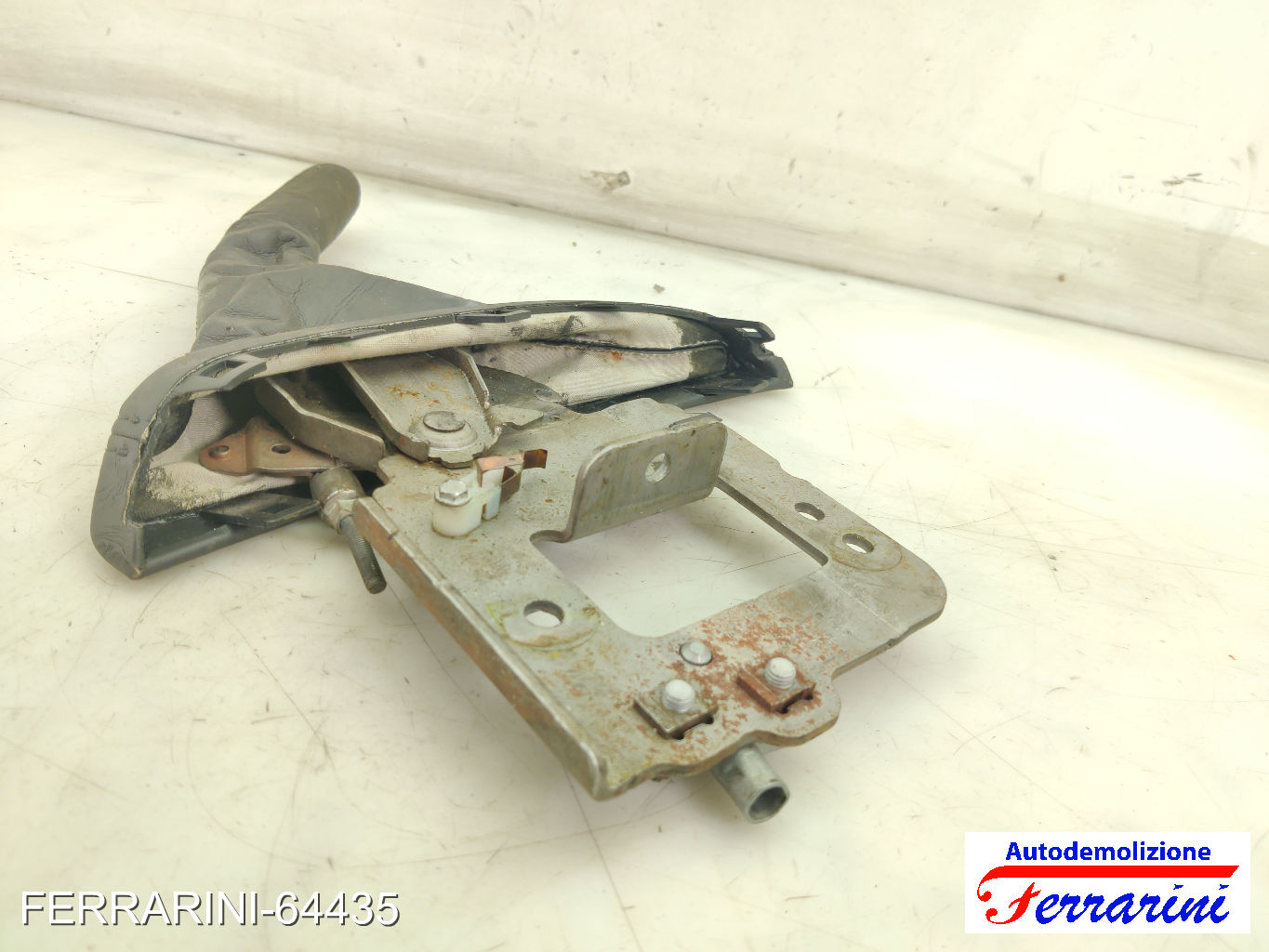 Leva Freno A Mano OPEL ASTRA J SPORTS TOURER P10 2010-2015 13351282