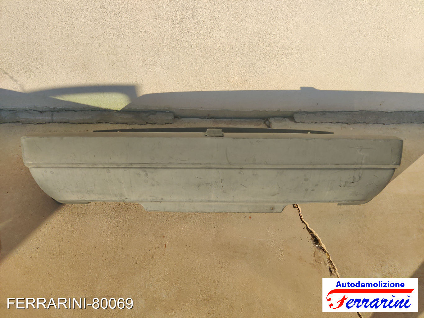 originale Paraurti FIAT UNO 146 1984-1995 Retro 1814252, 5344220, 211460210