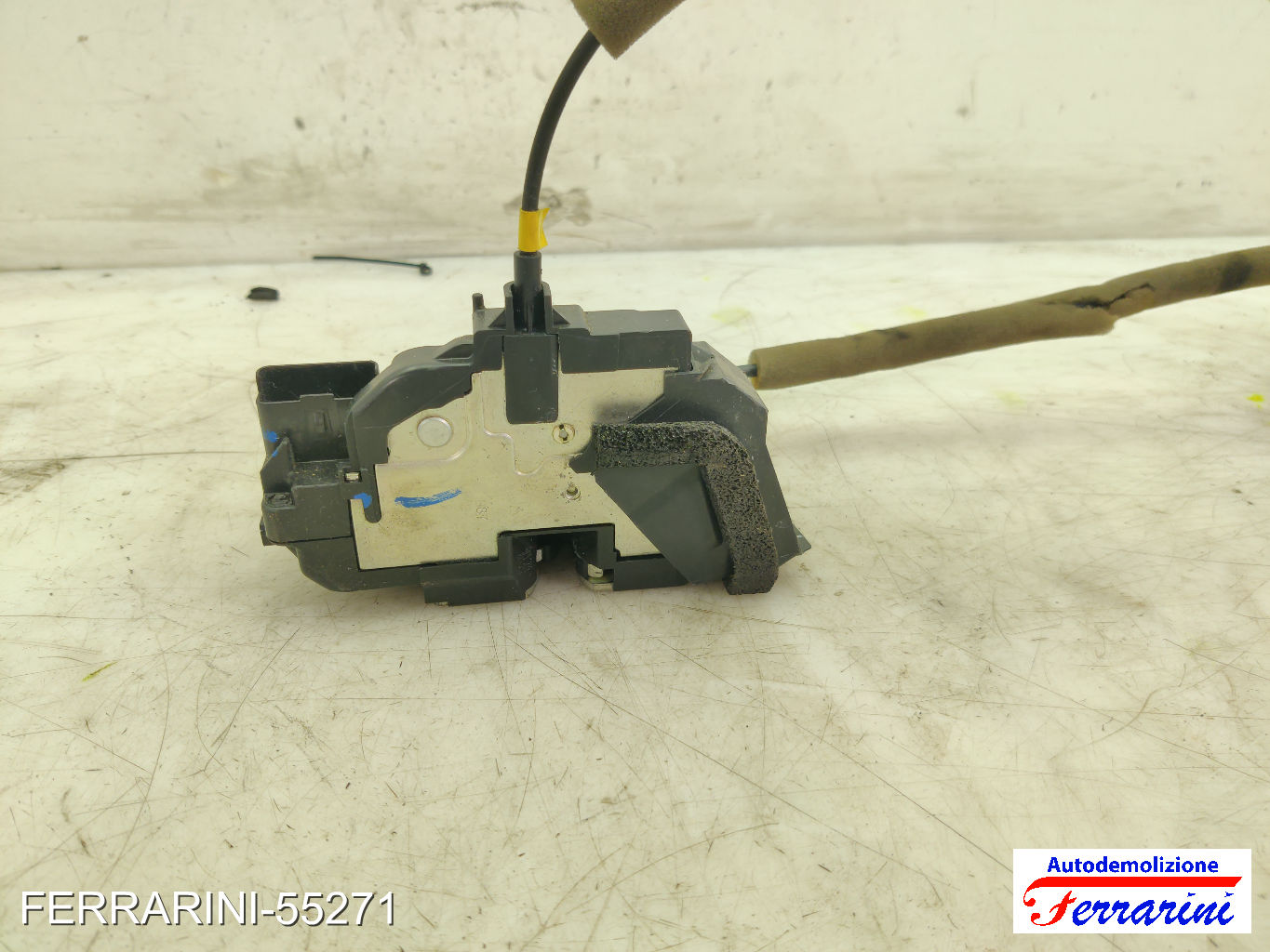 Serratura Porta RENAULT CLIO 5 B7 2019-2023 sinistro, sx, frontale, anteriore