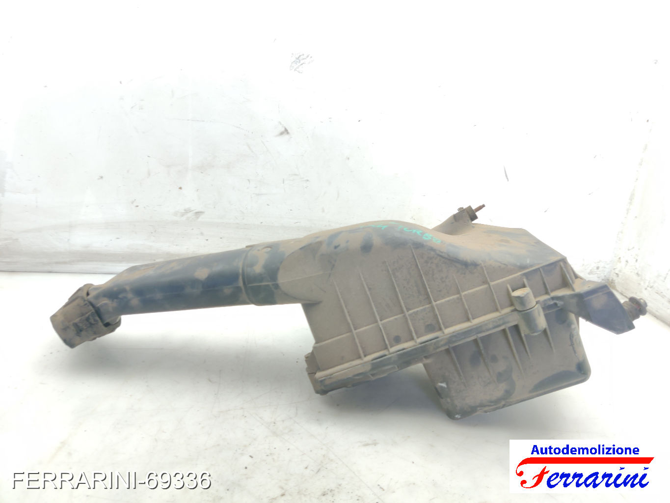 Scatola Cassa Filtro Aria PEUGEOT 206 2A/C 1.4I 1998-2012 9634107180
