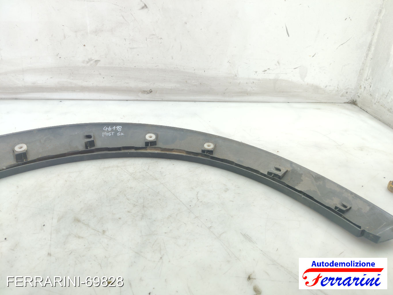 arco passaruota MINI - R50, R53 2003-2006 Retro Sinistra 51131505868