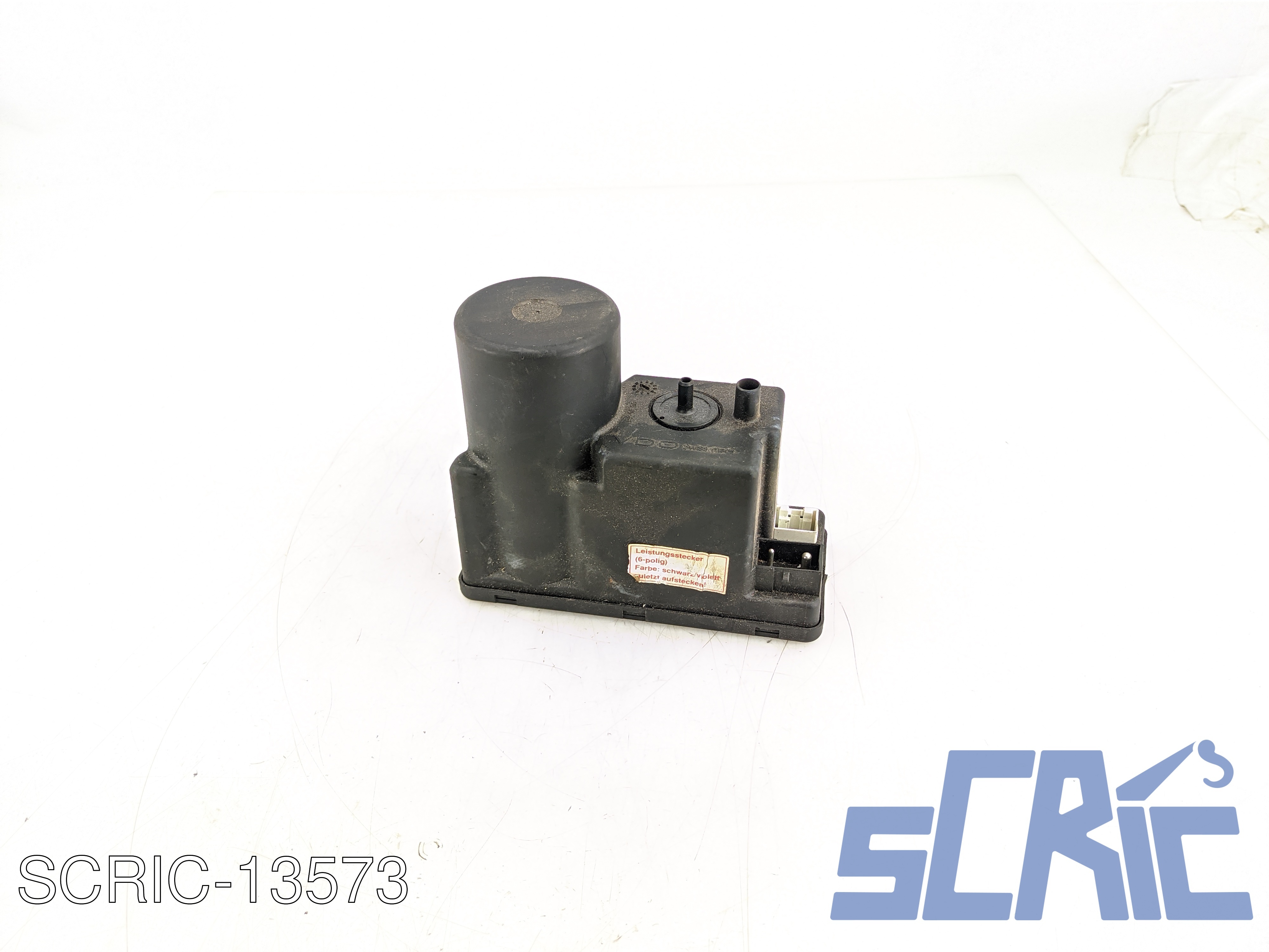 Compressore Chiusura Centralizzata VW PASSAT VARIANT 3B5 1997-2000 4A0862257A