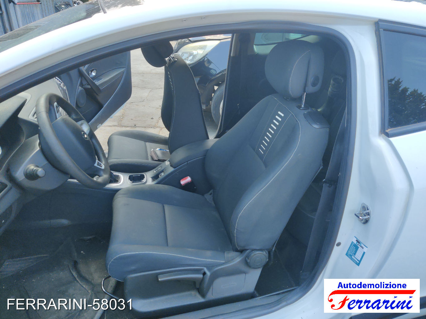Renault Megane 3 Coupé DZ0/1 1.5 DCI 110CV 2009-2015