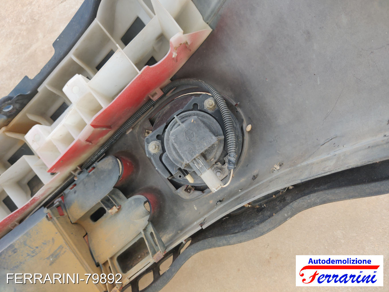 Paraurti RENAULT CLIO 2 BB, CB 2001-2016 Frontale 7700846867, 7700846877
