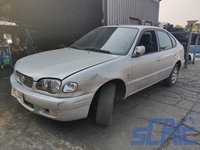 Toyota Corolla Liftback E11 1.6 110CV 2000-2002