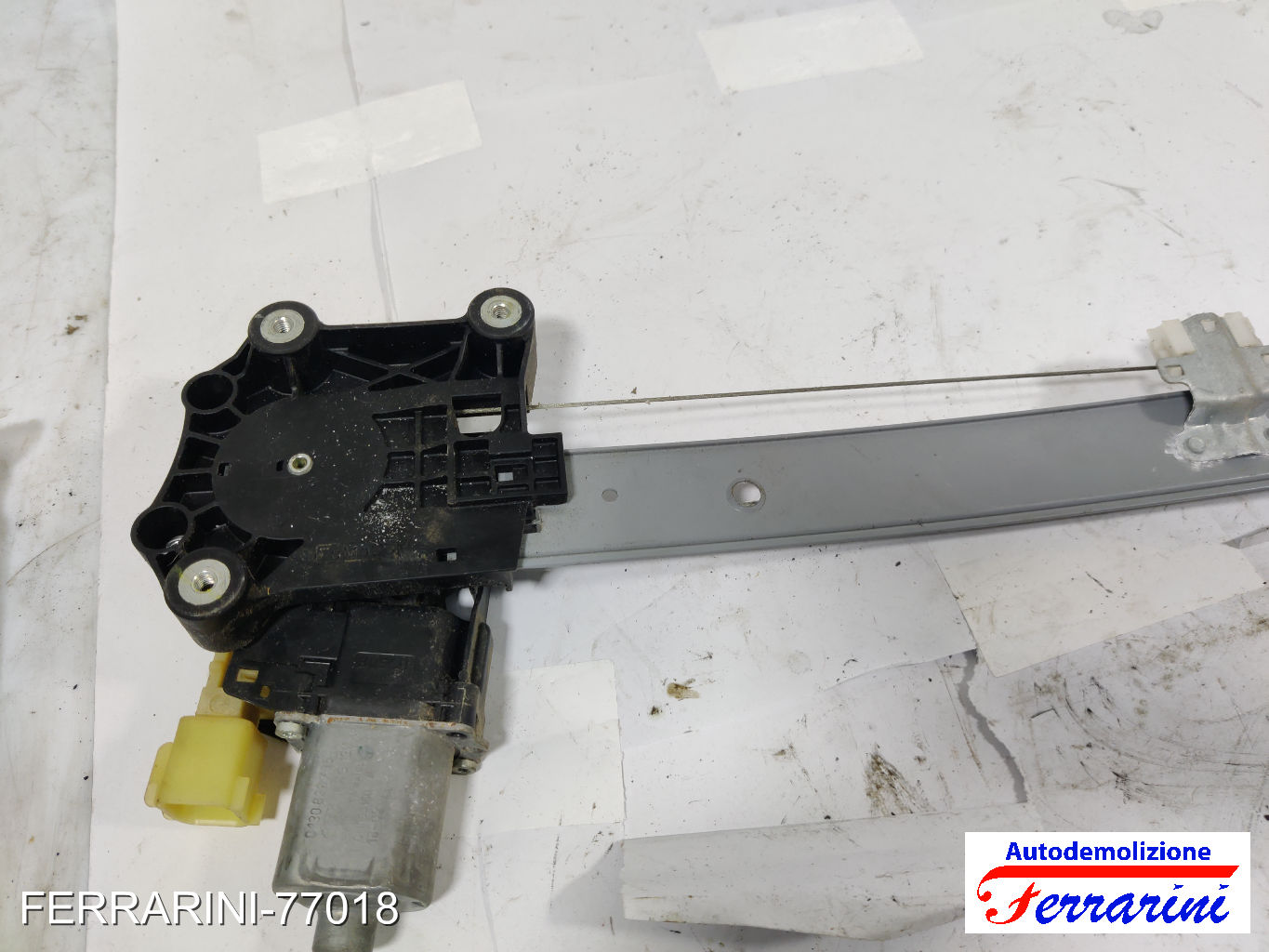 Alzavetro FORD EDGE 2015-2018 sinistro, sx, posteriore, post