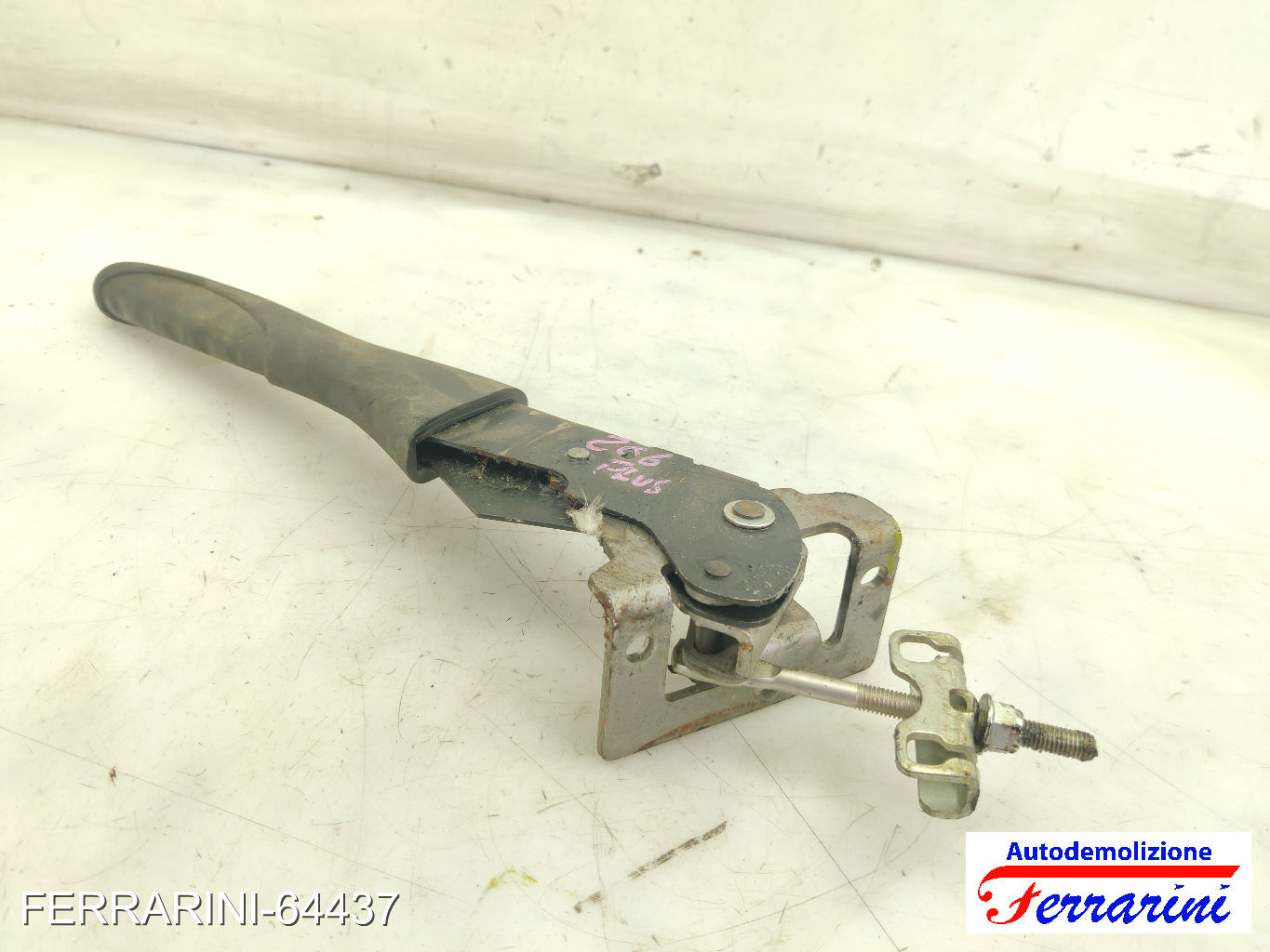 Leva Freno A Mano PEUGEOT 206 2L, 2M 2009-2013 4701E6, 206PLUS 8