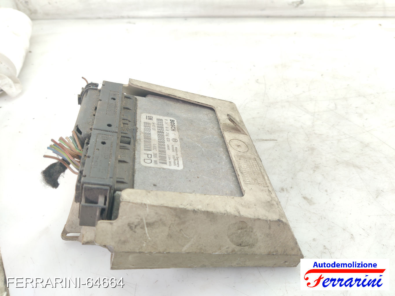 Centralina Motore OPEL ZAFIRA A T98 2.0 DTI 16V 2000-2005 24417169, 0281010268