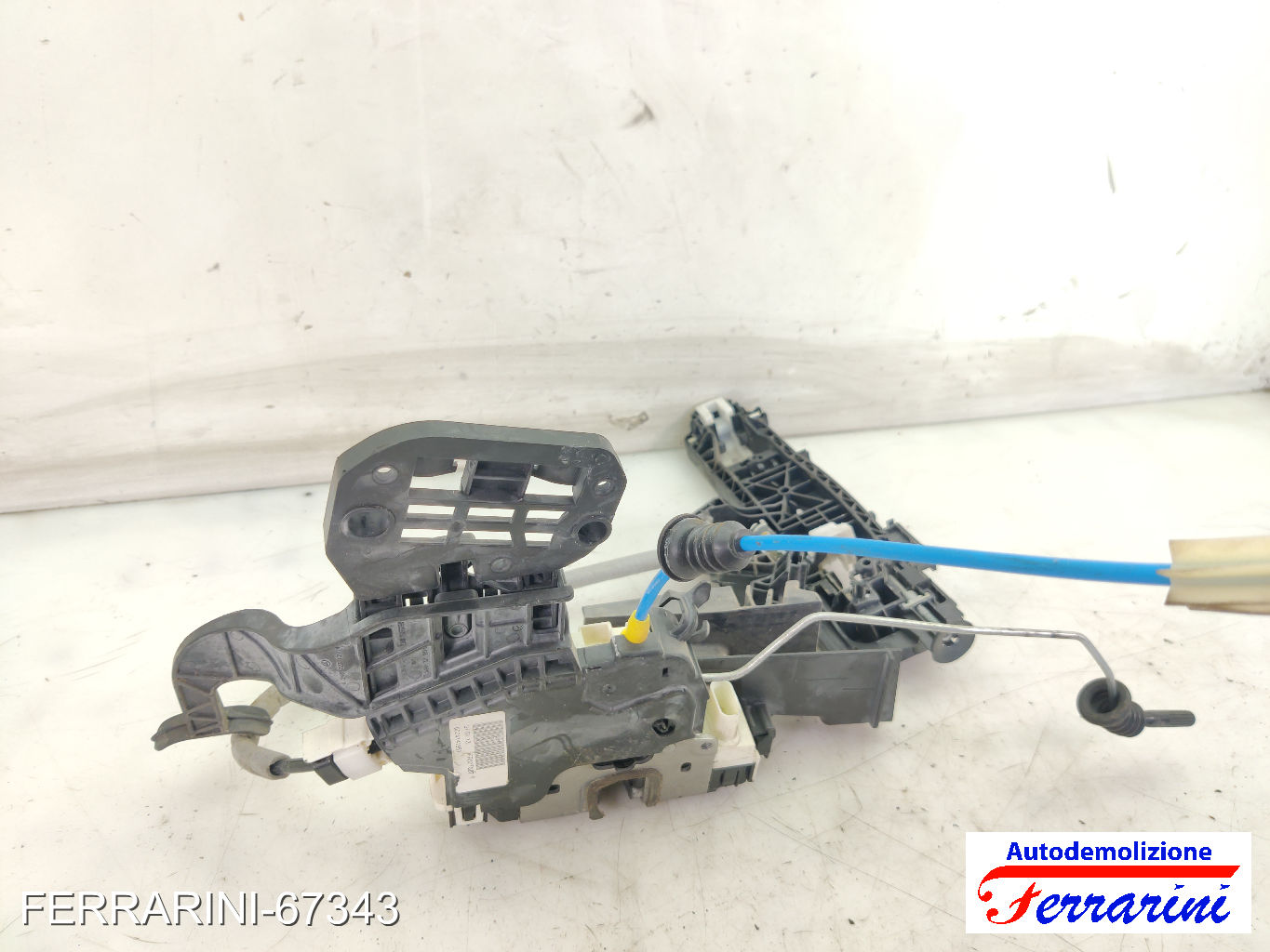 Serratura Porta MERCEDES CLASSE B W242, W246 2011-2014 destro, dx, frontale