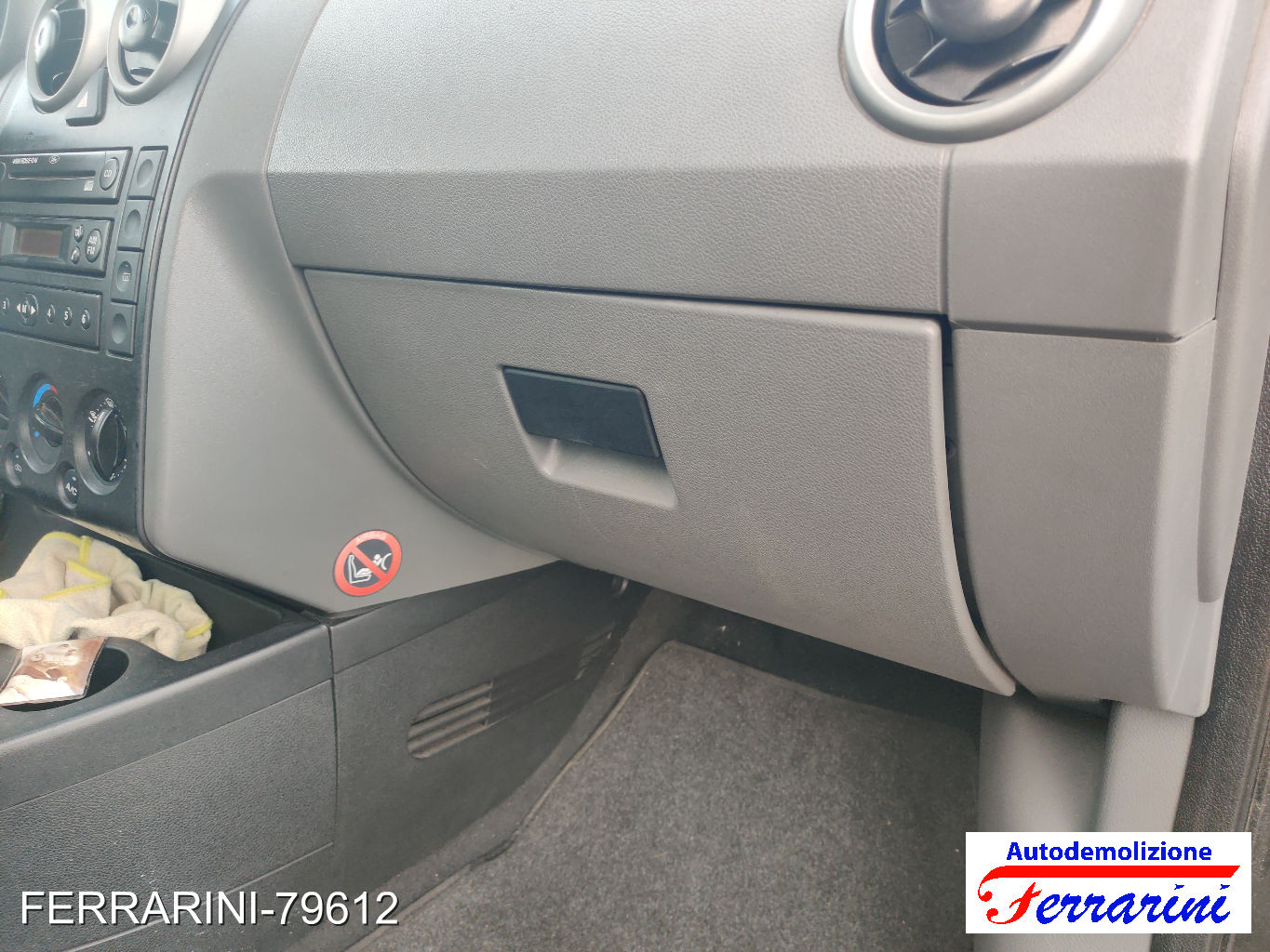 Sportellino Vano Cruscotto