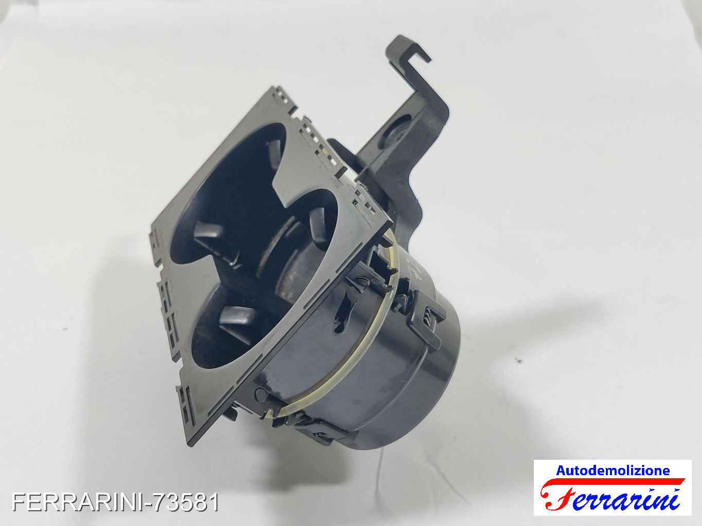 Portabicchieri VW GOLF 7 5G1, BE1, BE2, BQ1 2012-2020 5G1864263F