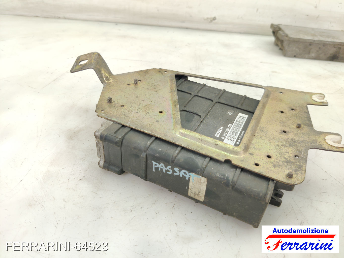 Centralina Motore VW PASSAT 35I, 3A2 1.8 1988-1996 357907311A, 357907811A
