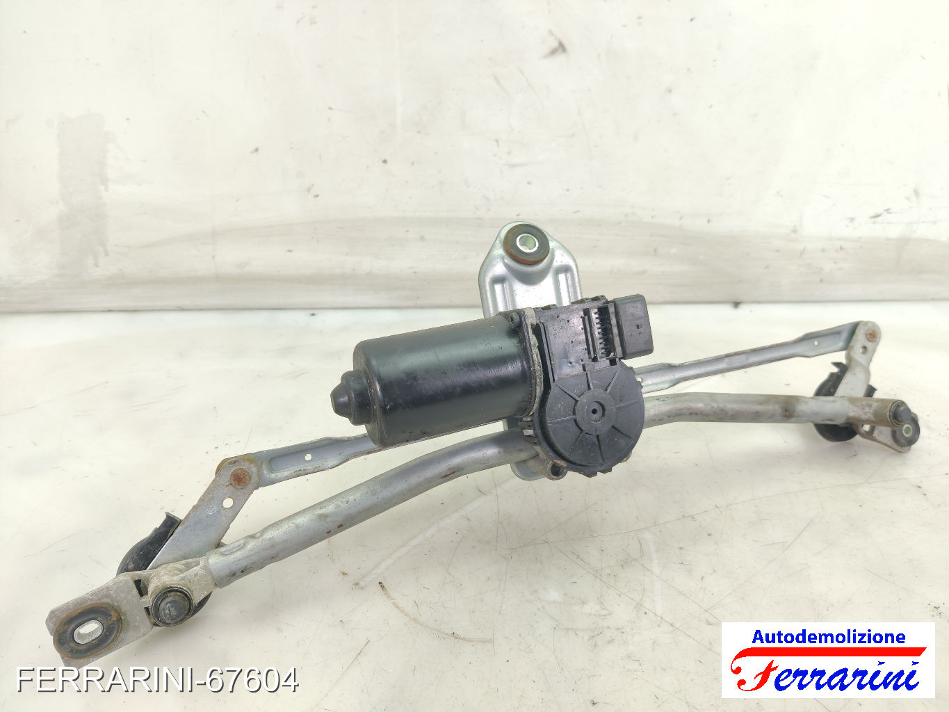 Spazzacqua Motorino Tergicristallo KIA SPORTAGE SL 2010-2015 anteriore, frontale