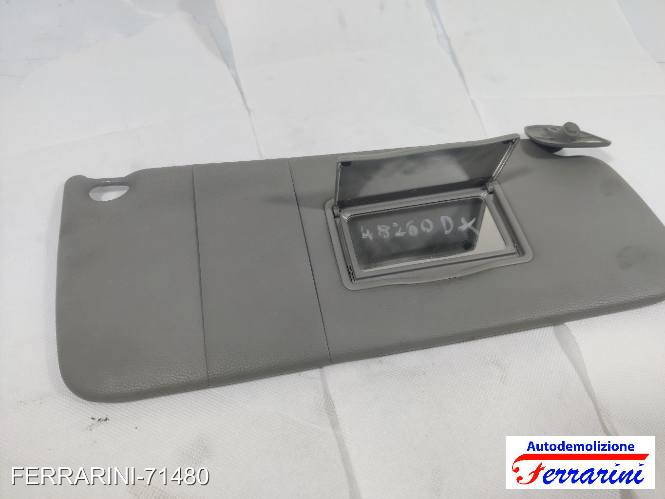 Aletta Parasole RENAULT KANGOO KC0/1 2001-2023 destro, dx 8200485129