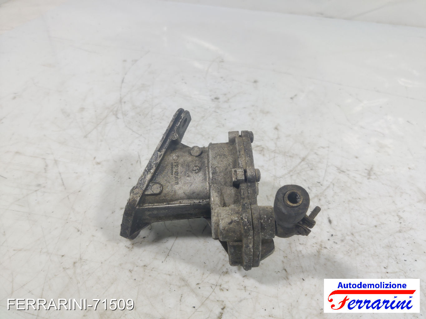 Pompe Vuoto Depressore VW TRANSPORTER 4 70A, 70H, 7DA, 7DH 2.5 TDI 1998-2003