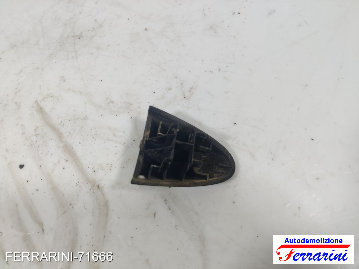 Tappo Maniglia Esterna FORD FIESTA 6 CB1, CCN 2008-2012 destro, dx, frontale