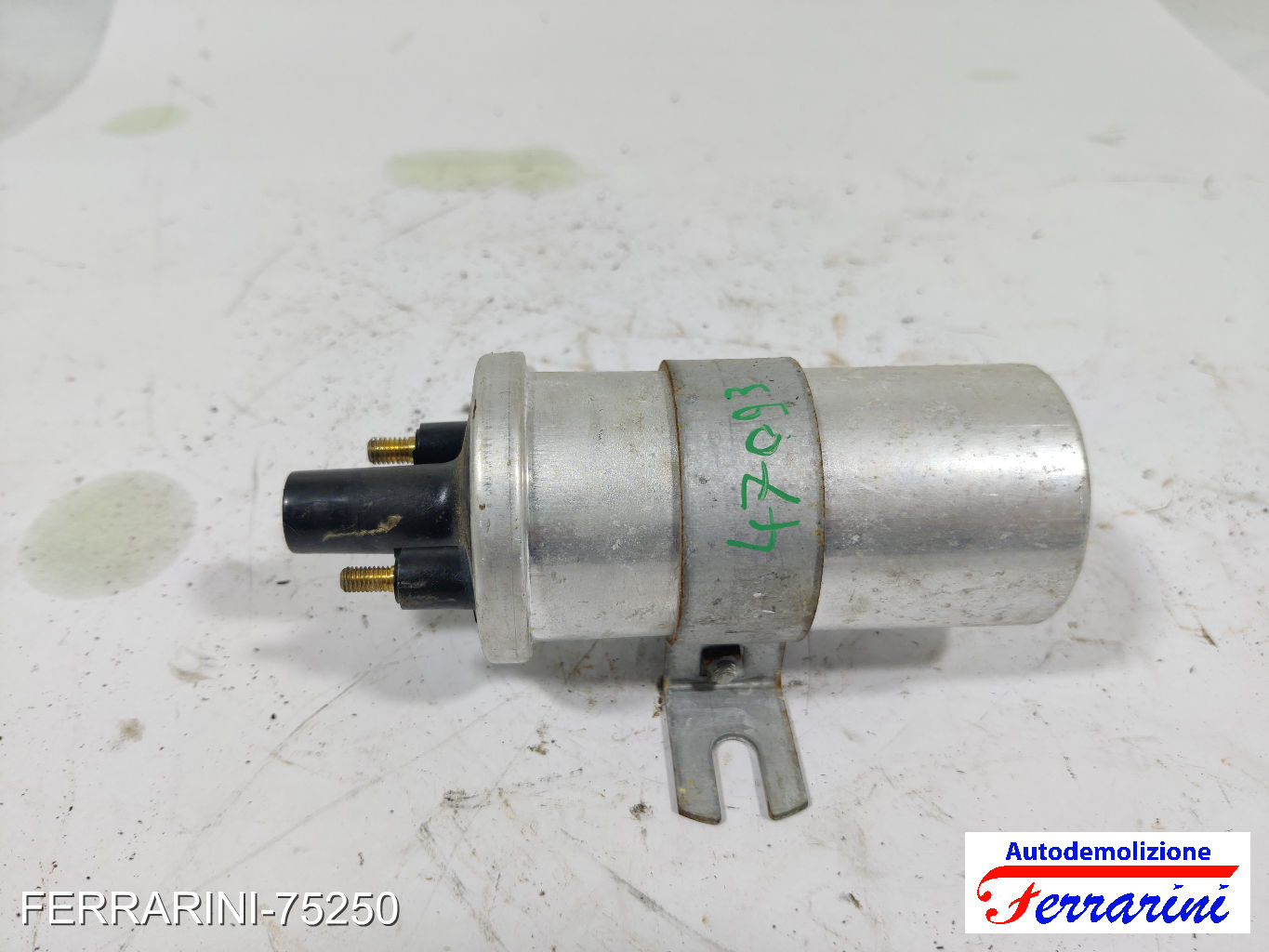 Bobina Di Accensione AUDI 80 893, 894, 8A2 1.8 S 1986-1991 211905115D