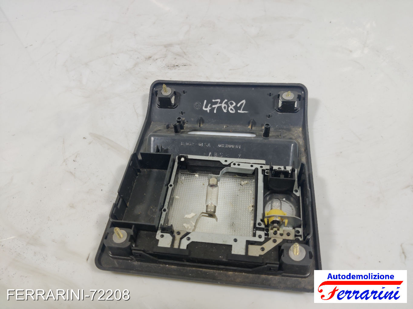 Plafoniera FIAT PUNTO 176 1997-1999 anteriore, frontale centrale, ant 77883156