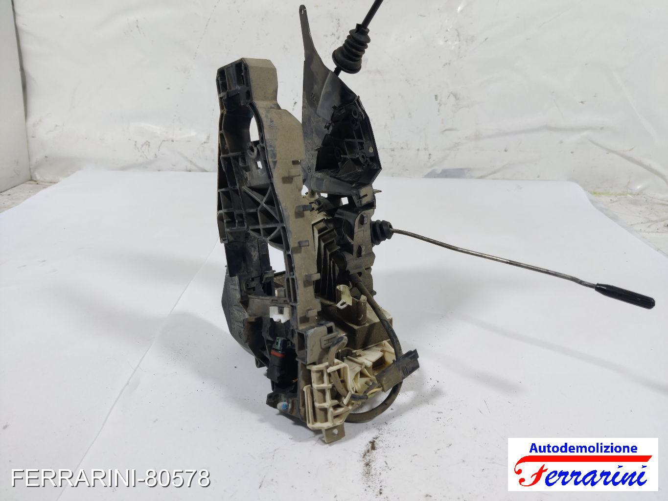 Supporto Maniglia Esterna MERCEDES CLASSE A W169 2004-2012 sinistro, sx