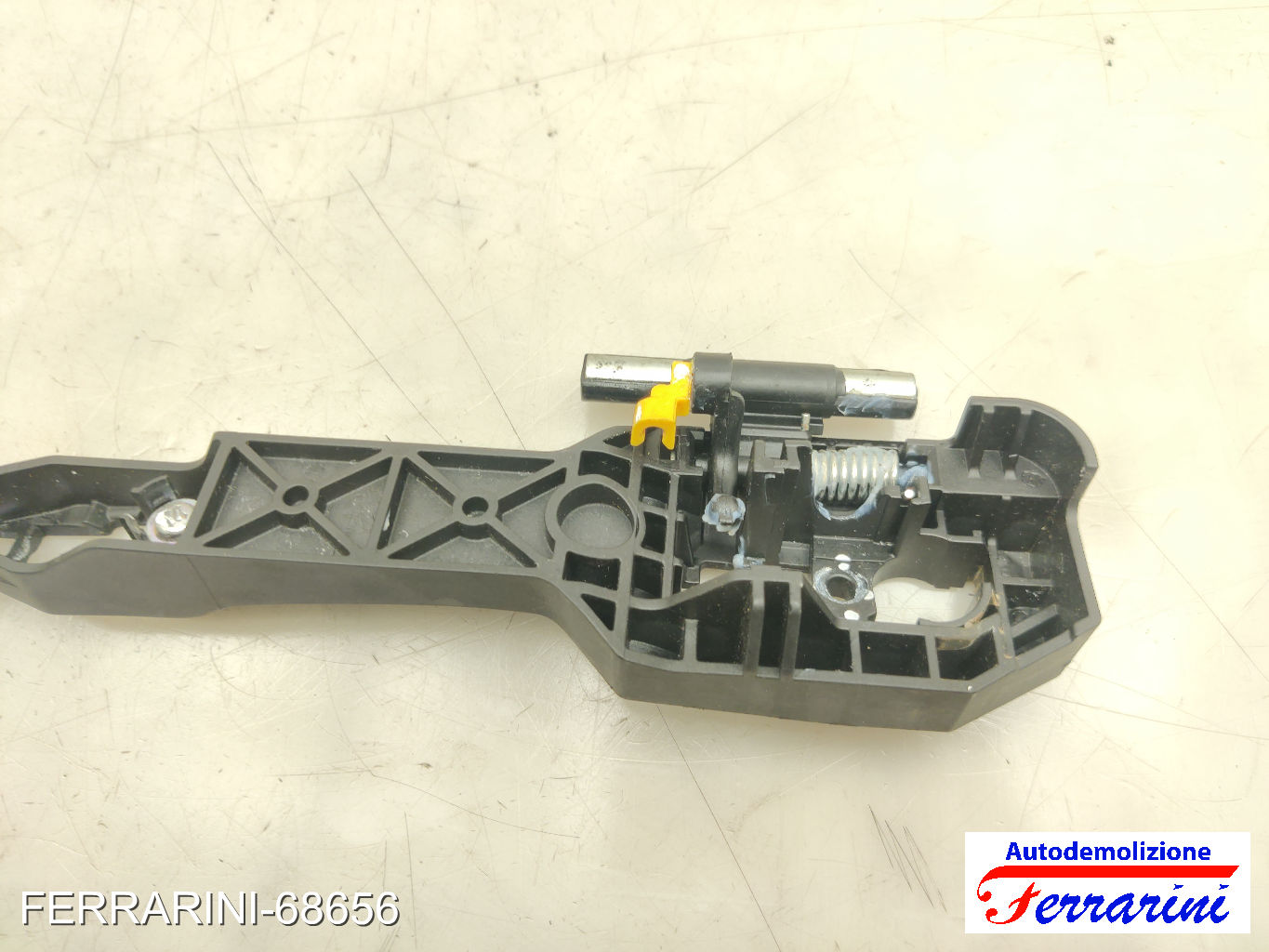 Supporto Maniglia Esterna HYUNDAI I10 BA, IA 2013-2023 destro, dx, posteriore