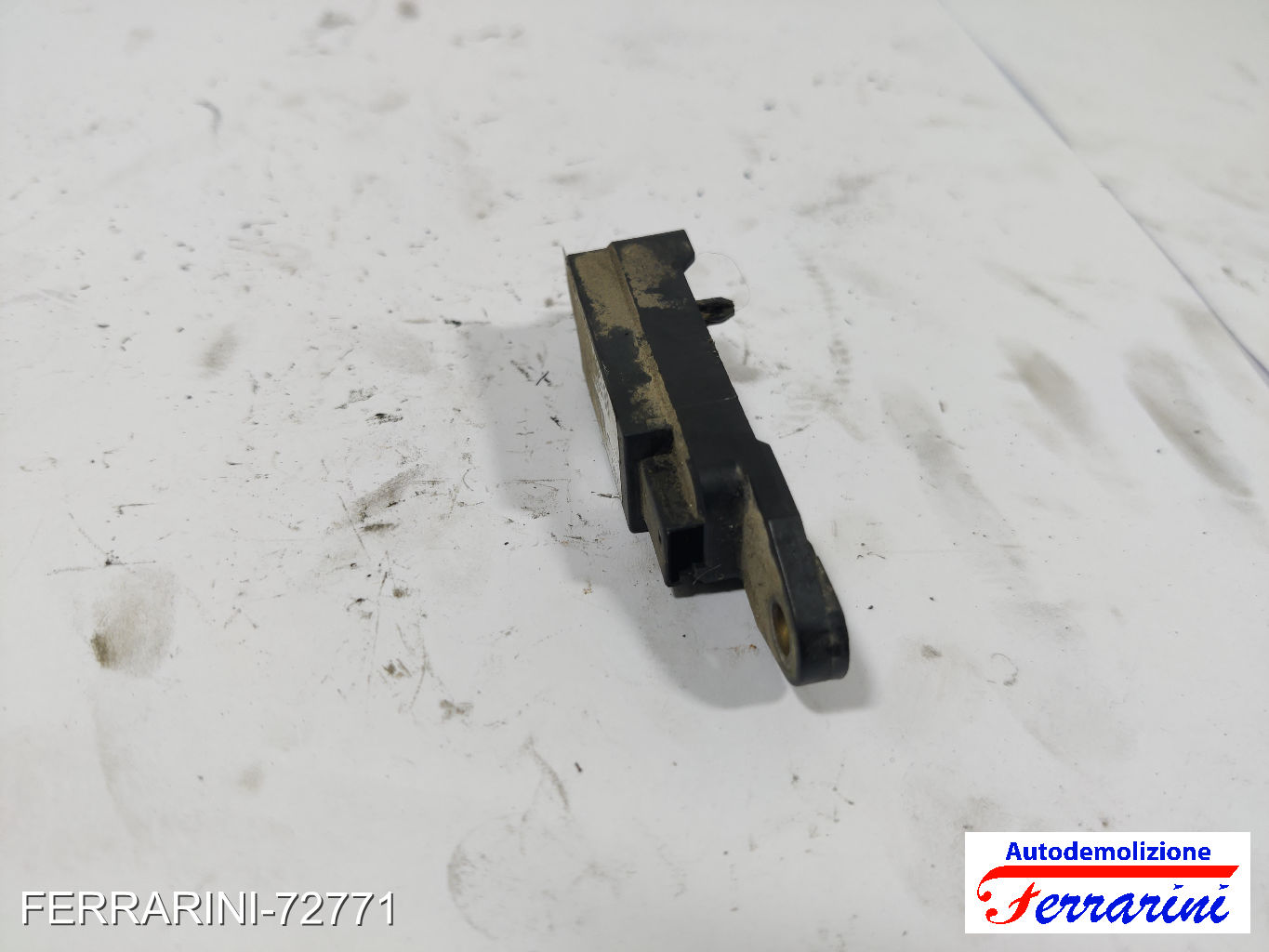 Sensore Impatto laterale MERCEDES CLASSE C W203 2000-2003 A0018204426