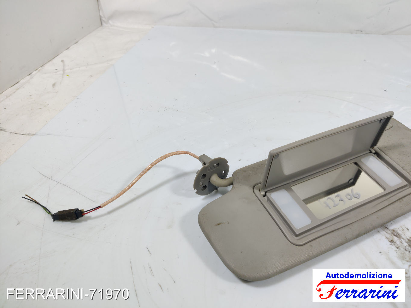 Aletta Parasole OPEL INSIGNIA A G09 2008-2017 sinistro, sx 22800042
