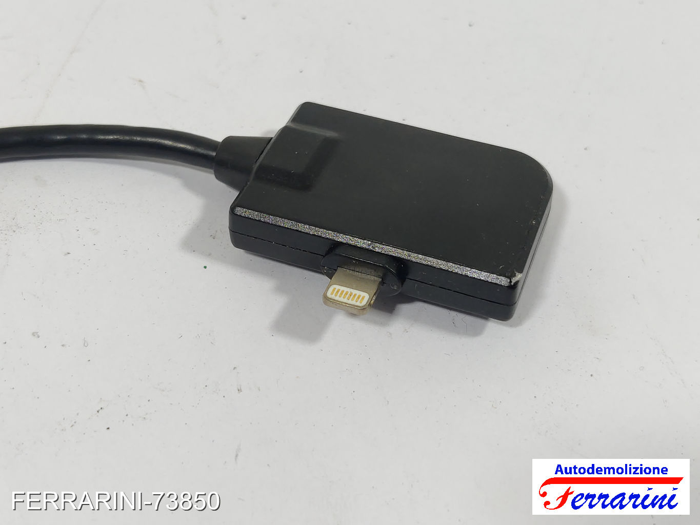 Interfaccia MDI AMI VAG connettore Apple Lightning VW GOLF 7 5G1, BE1, BE2, BQ1