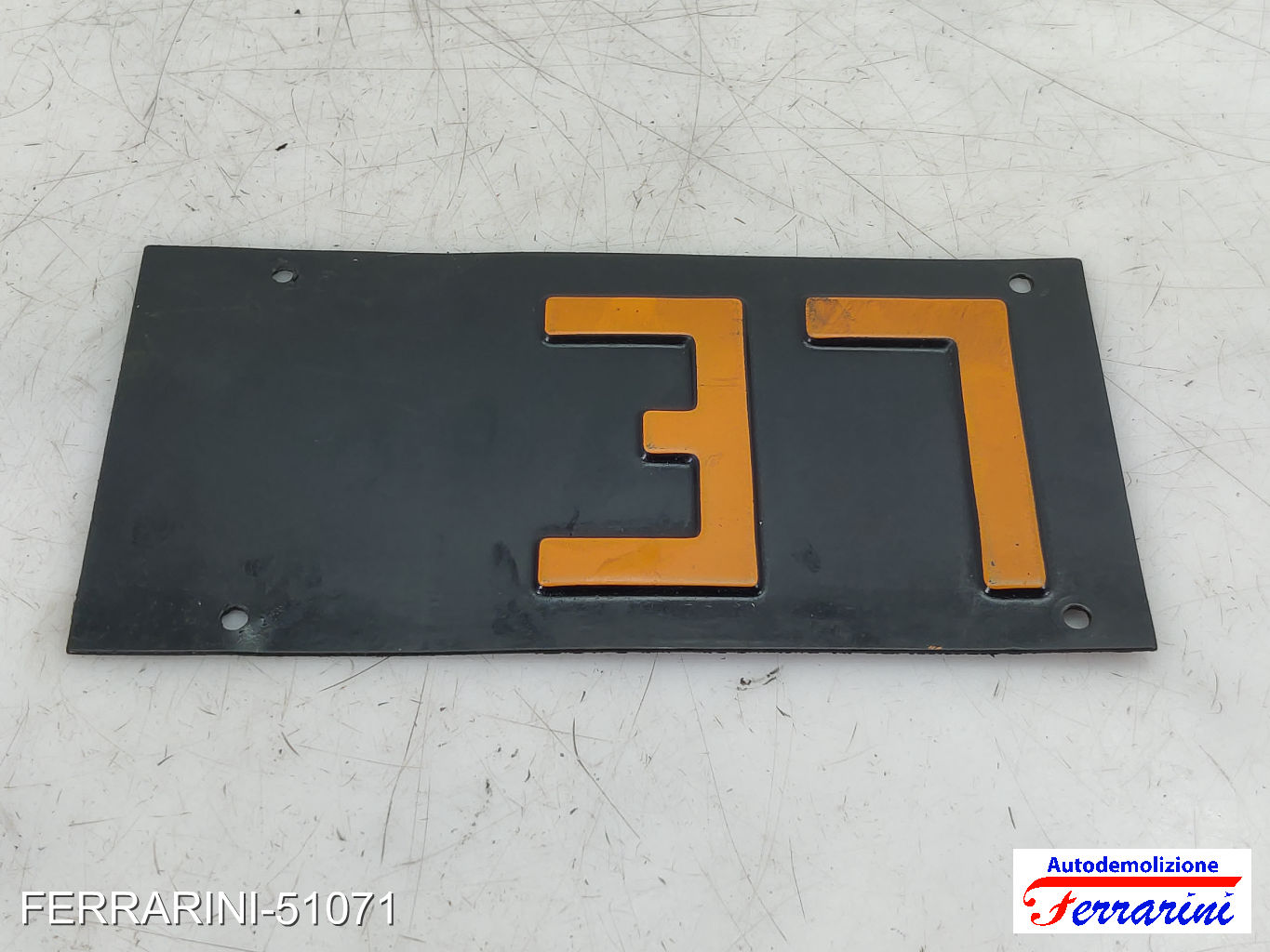 targa nera epoca Lecce LE FIAT PANDA 141 30 650 1982-2004