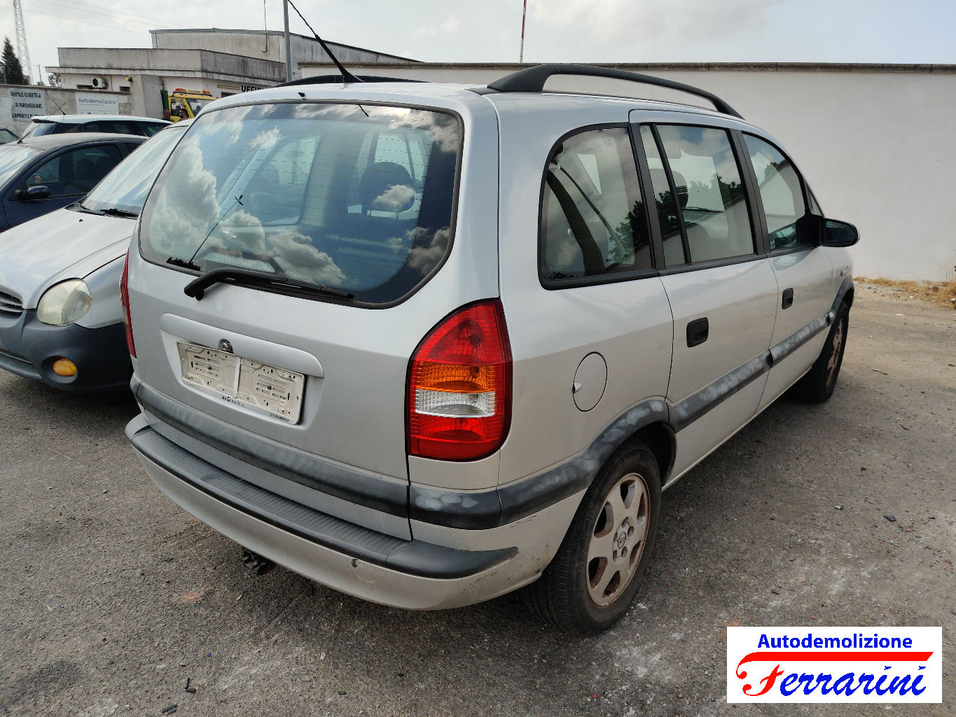 Opel Zafira A 3
