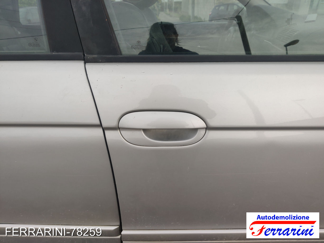 Maniglia Porta Esterna Frontale Destra