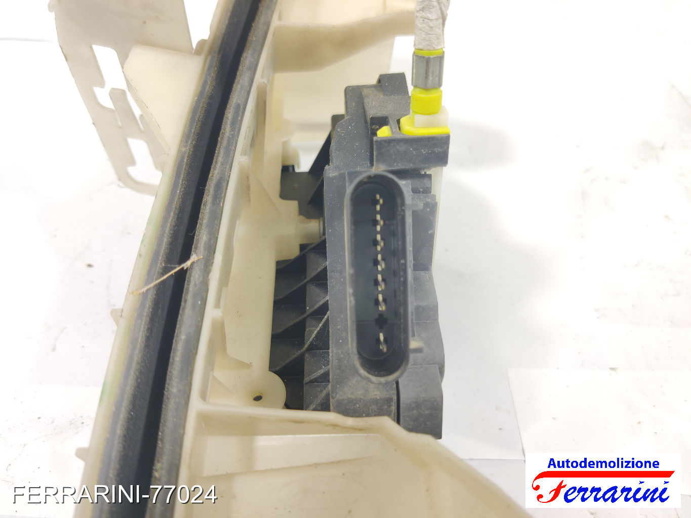 Serratura Porta FORD EDGE 2015-2018 destro, dx, posteriore, post FT4AA26412BE