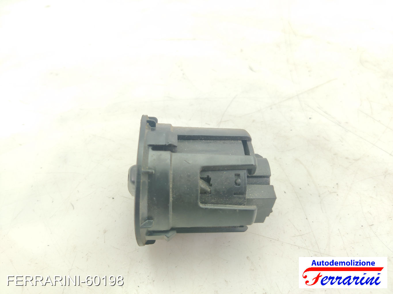 Interruttore Luci Fari FIAT FREEMONT 345 2011-2023 68041761AD, 68041761AB