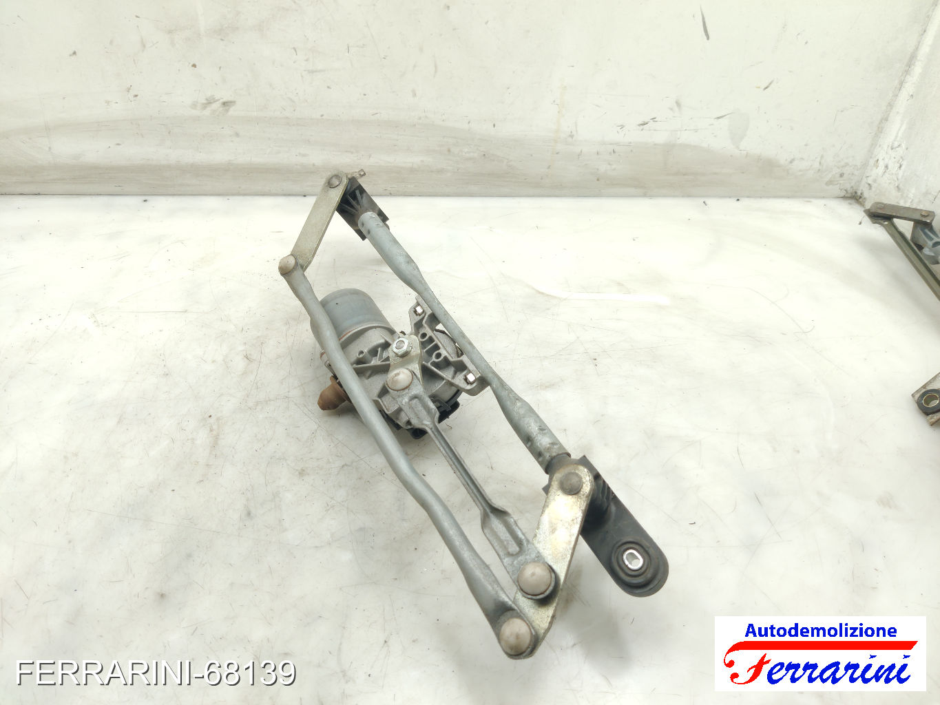 Spazzacqua Motorino Tergicristallo LANCIA YPSILON 312 2011-2023 anteriore